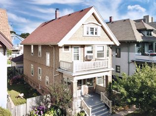 3316 N Oakland Ave #3318, Milwaukee, WI 53211