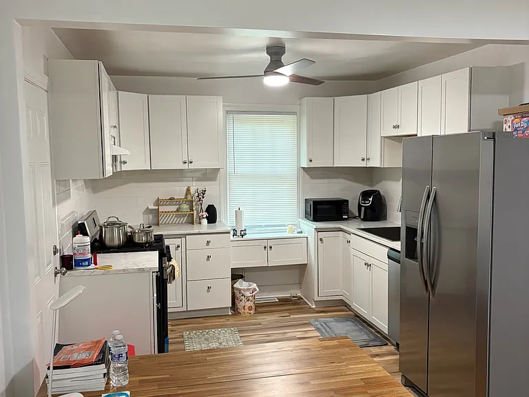 2300 Center Ave — Photo 4