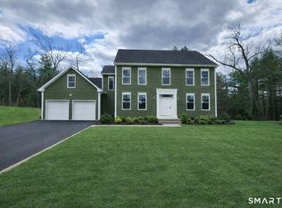 100 Cambridge Court, Simsbury, CT 06070