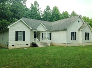 606 Remlik Dr, Urbanna, VA 23175