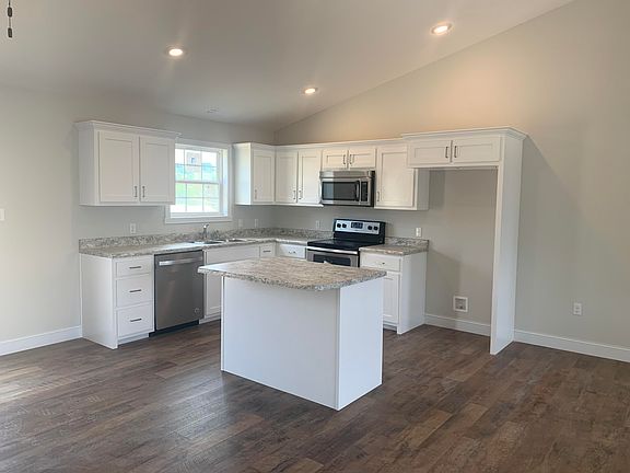 4th image of Altina Cir