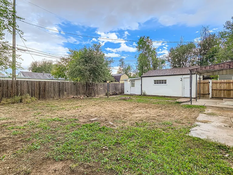 605 E Saint Elmo Ave — Photo 29