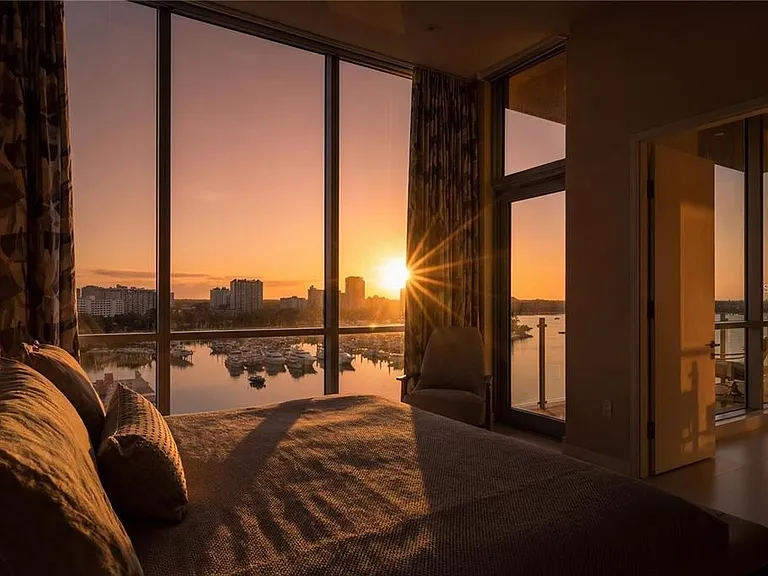 111 Golden Gate Point #Penthouse 802 — Photo 30