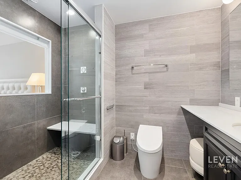 200 E 61st St #41AB — Photo 14