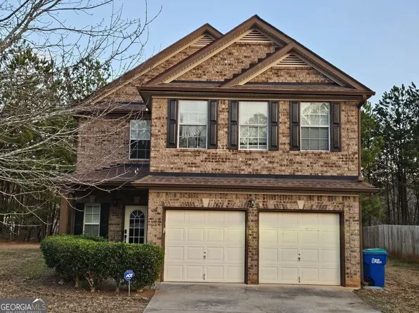6608 Saint Jude Dr, Fairburn, GA 30213
