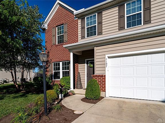 3rd image of 1107 Red Oak Ct