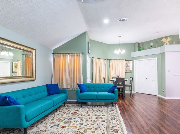 Home for Sale in Garland TX
