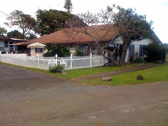 Adorable-White Picket Fence and All!
