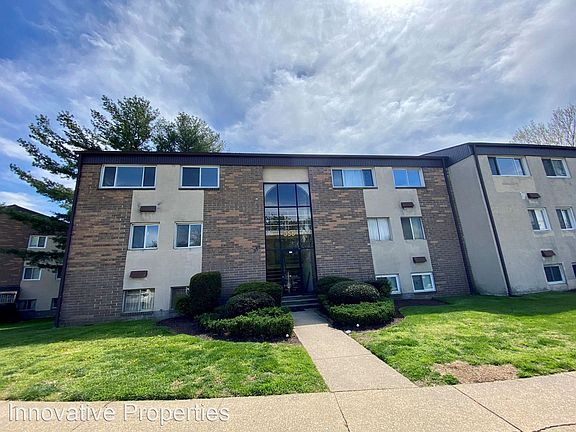 2nd image of 365 Gatewater Ct #301