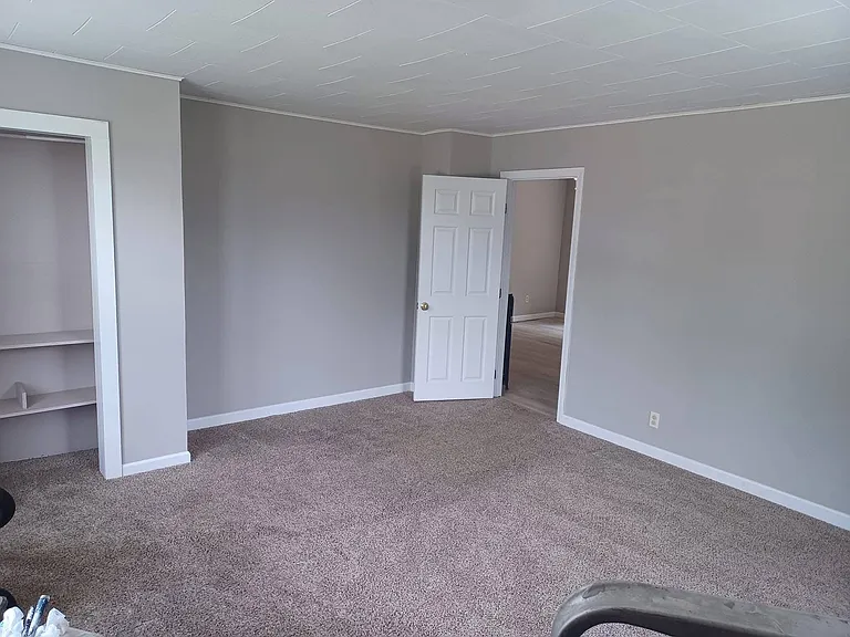 30 Pleasant St #1 — Photo 3