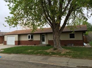 752 N Oak St, Ainsworth, NE 69210