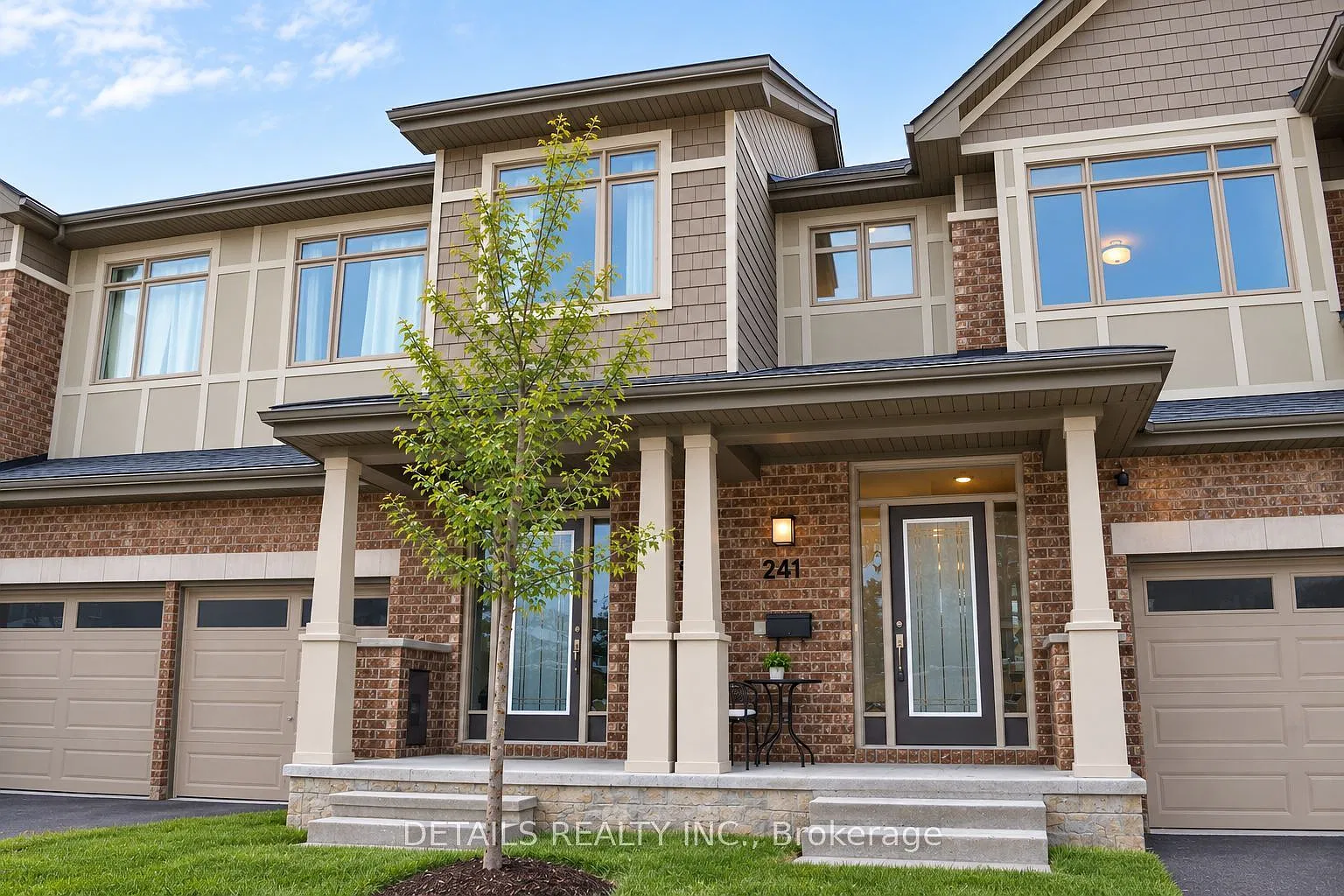 3 bed, $2,700 — Photo 1