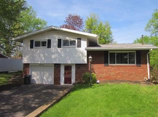2415 Mount Pleasant Rd, Monroeville, PA 15146