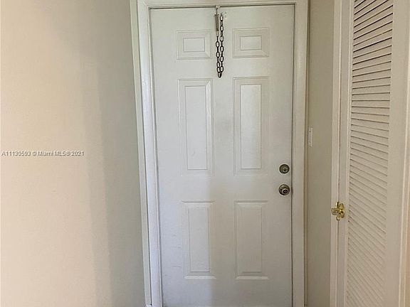 5th image of 3300 W Rolling Hills Cir APT 102