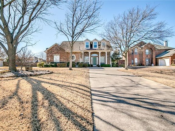 2nd image of 226 Love Bird Ln