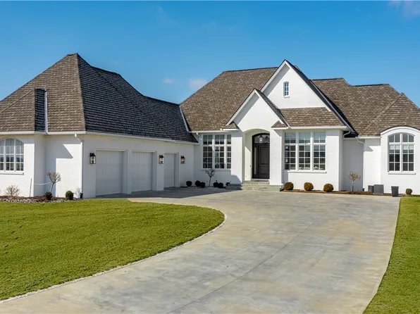 16843 Willow Ridge Dr, Effingham, IL 62401