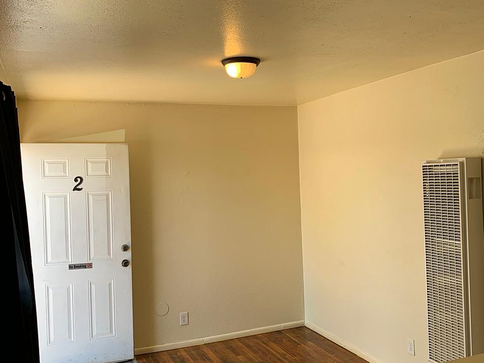 1st image of 1110 W 14th St APT 2