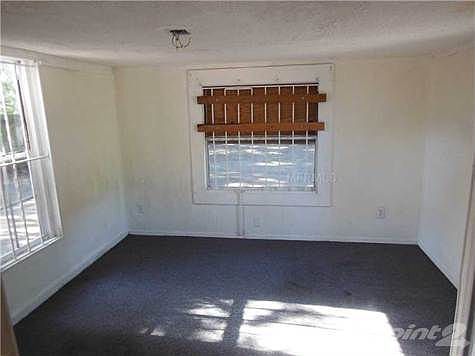 4th image of 5509 N 34th St