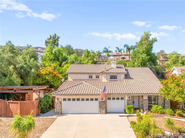 27569 Hopi Springs Ct, Corona, CA 92883