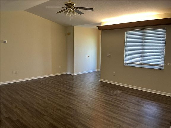4th image of 3381 Escobar Ln