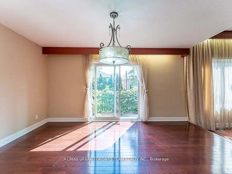 35 Brumwell St — Photo 14