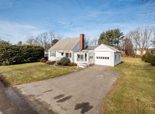 18 South St, Wayland, MA 01778