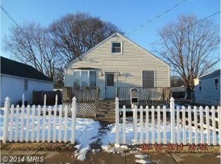 926 Martin Rd, Baltimore, MD 21221