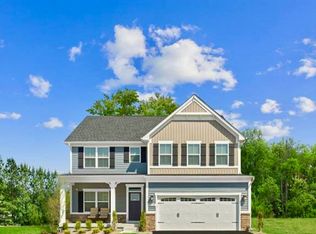 104 Brooke Village Dr, Fredericksburg, VA 22405