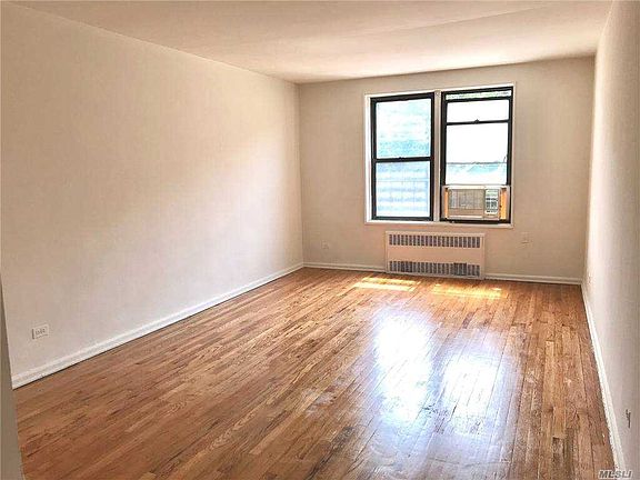 4th image of 83-75 Woodhaven Blvd #3L