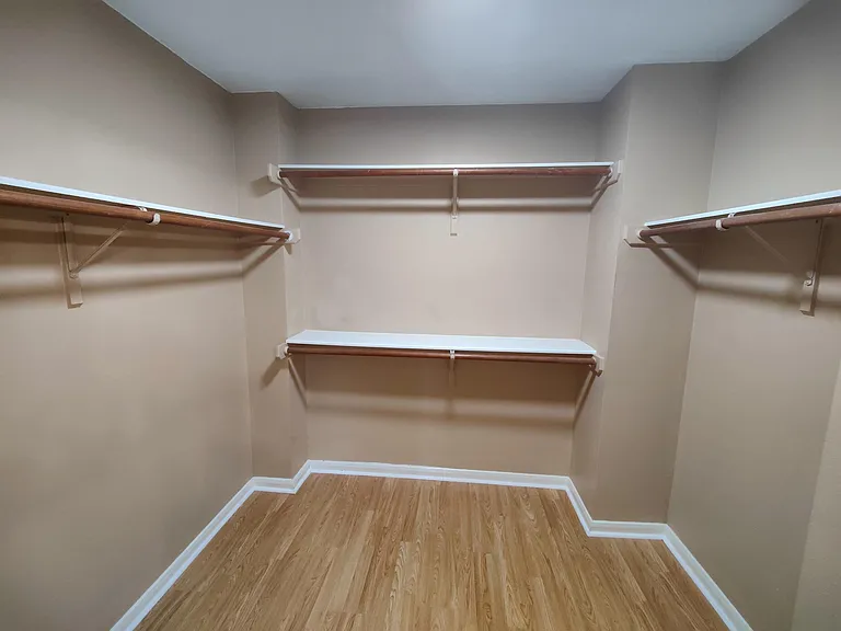 5118 Littleneviss Dr — Photo 32