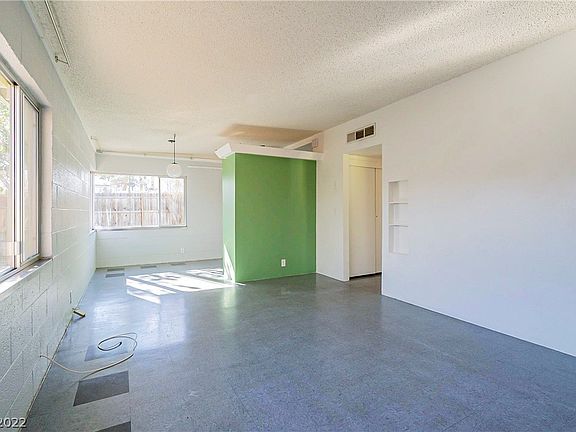 4th image of 1306 Phillips Ave #1306
