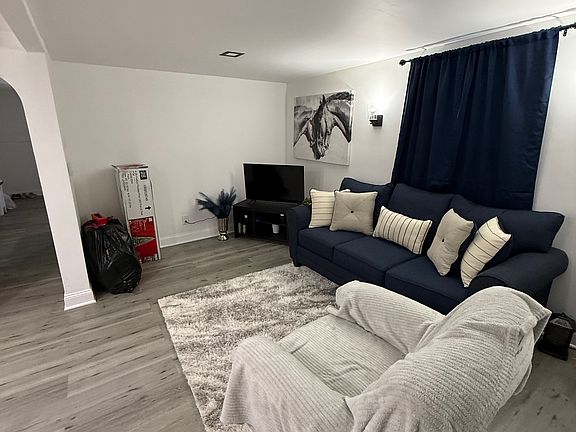 5th image of 5 Winthrop St