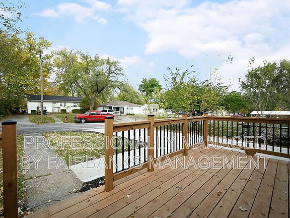 5th image of 4535 N Forest Ave