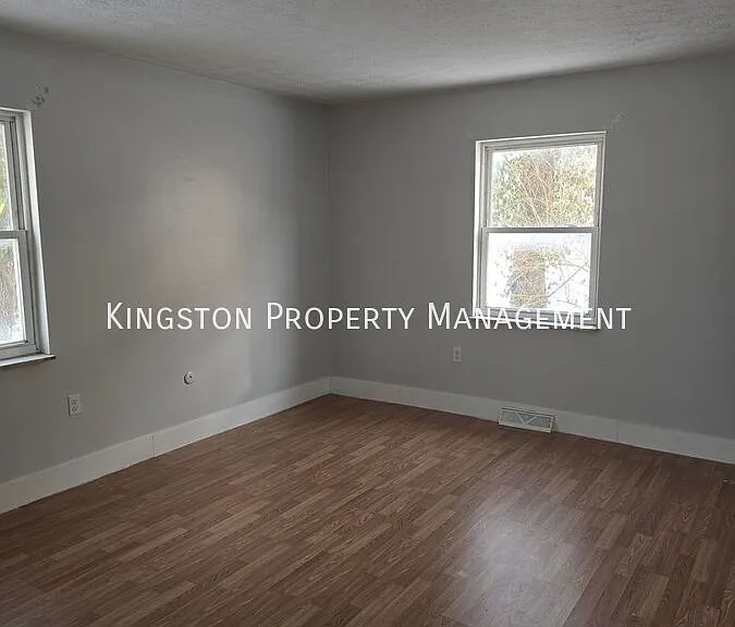 510 E Pike St #108 — Photo 5