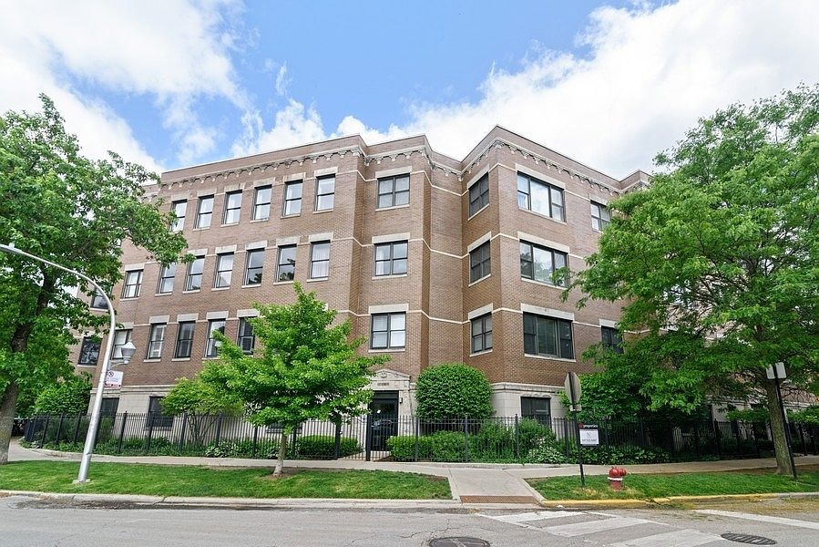 1st image of 4149 N Kenmore Ave APT 1N