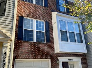 46801 Keswick Sq, Sterling, VA 20165