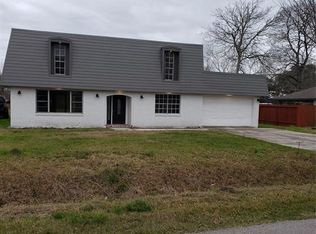 4704 Comal St, Pearland, TX 77581