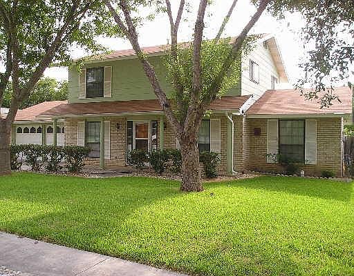 1st image of 8006 IVORY FOREST DR