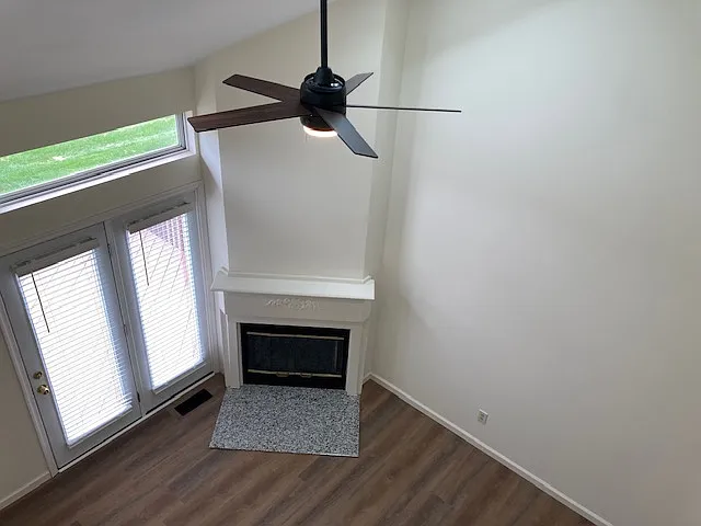 327-327 Oxford Pl — Photo 20