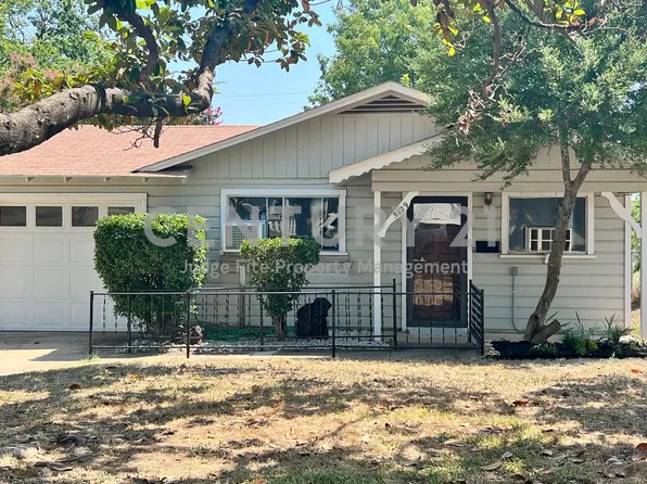 5429 Farnsworth Ave, Fort Worth, TX 76107