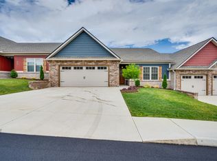 207 Hacker Martin Dr, Gray, TN 37615