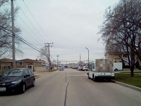 4th image of 1601 N 40th Ave