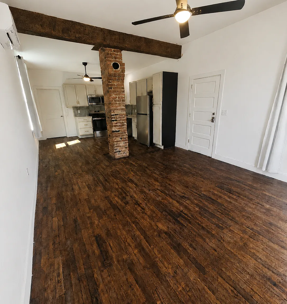 1 bed, 588 sqft, $1,200 — Photo 2