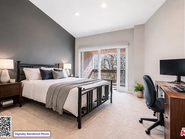 17083 Palisades Cir — Photo 24