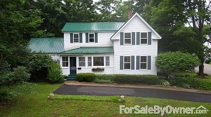 My Home has a wonderful flow
						:
						Makes for easy living