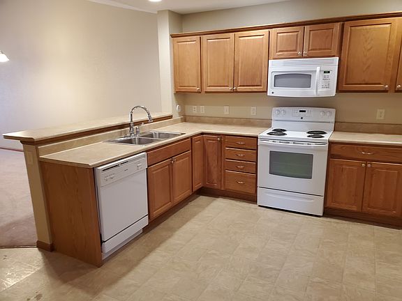 4th image of 4002 Legacy Ln Unit 3