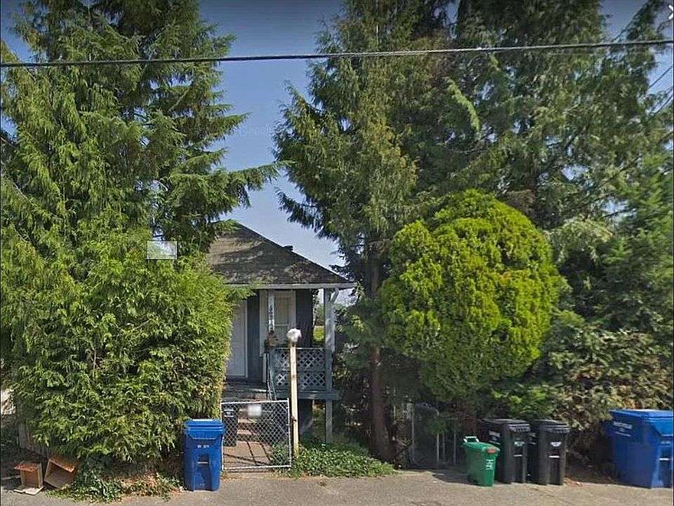 1st image of 4212 36th Ave S #1