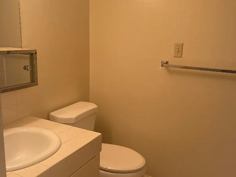 2044 Sunrise Cir — Photo 20