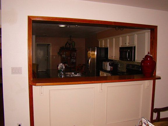 4th image of 901 E Dallas Ave APT 8