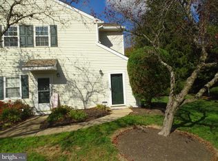 406 Steamboat Sta, Southampton, PA 18966